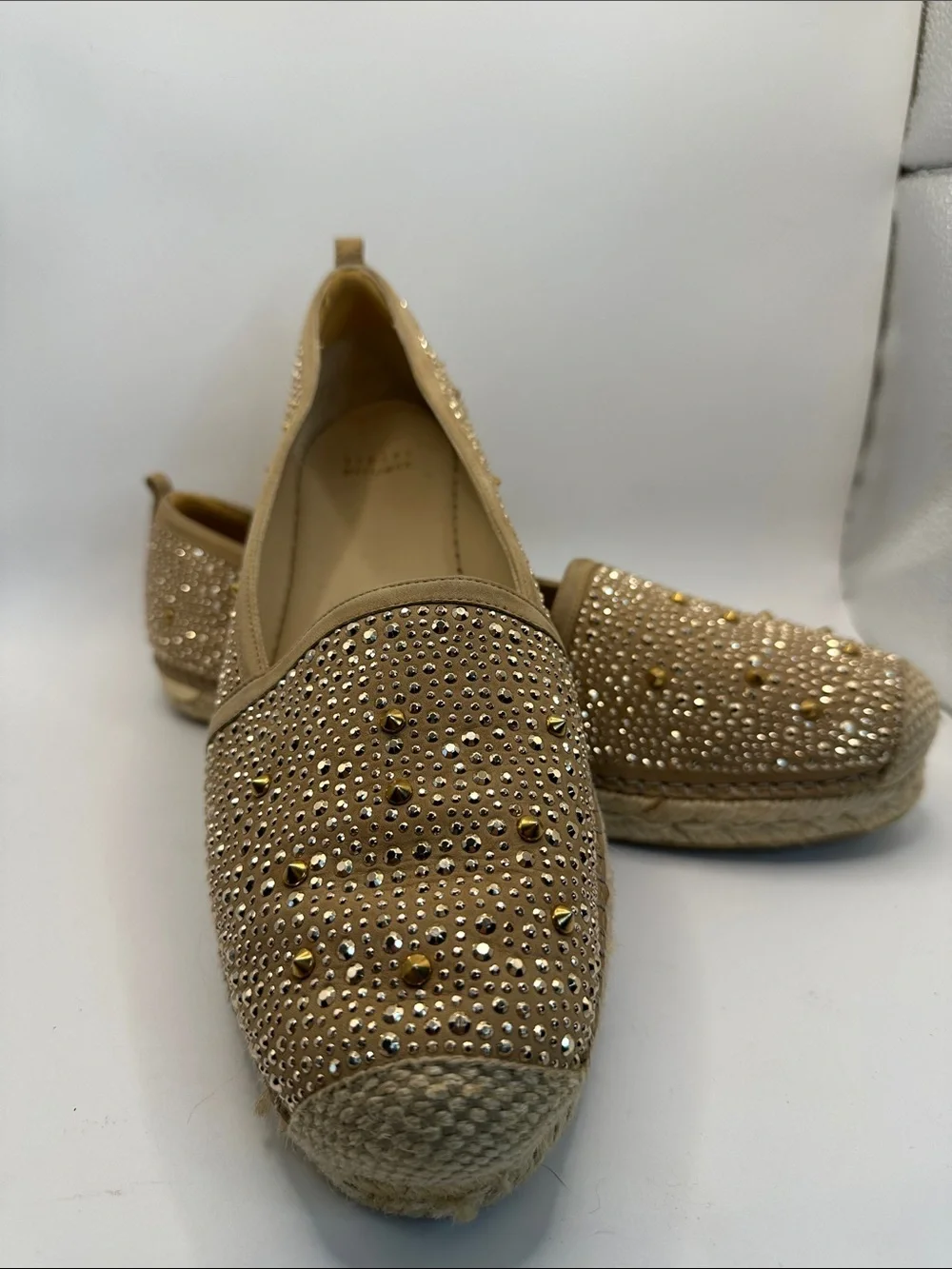 Stuart Weizman Embellished Tan Espadrille Flats with Crystal Accents size 11 M